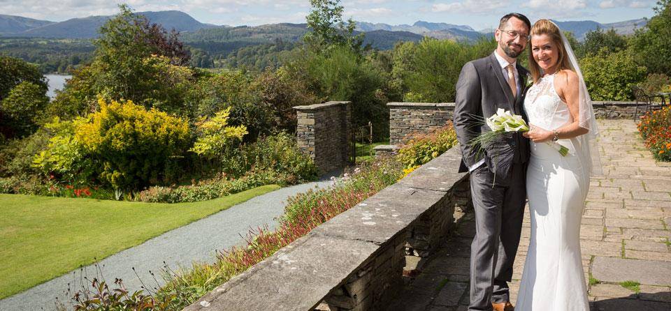Cragwood Bride and Groom on terrace