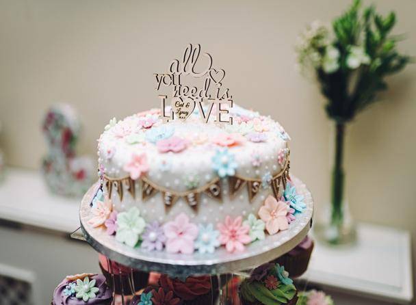 Briery Wood wedding cake