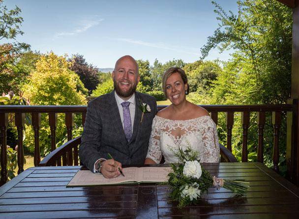 Cragwood wedding gazebo image