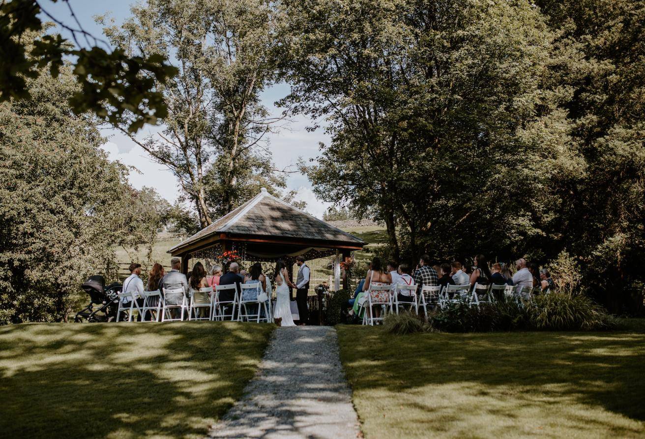 outdoor ceremony