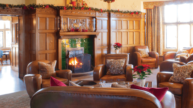 Cragwood Christmas C3 4