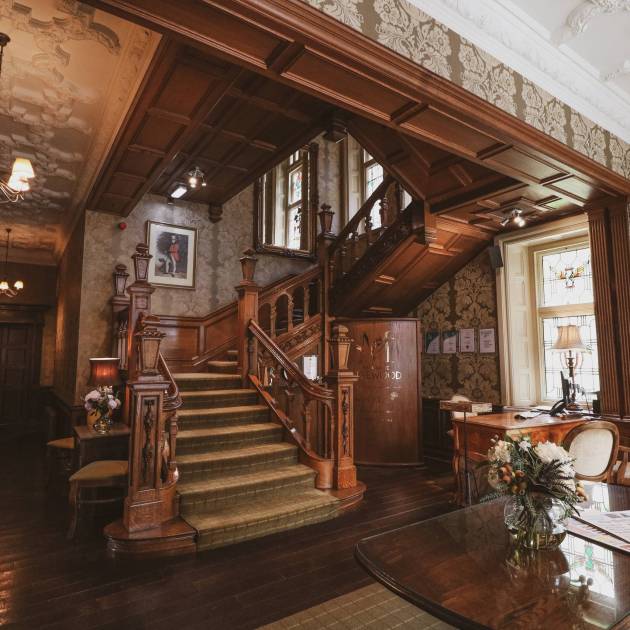 to replace the lake pic